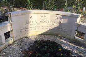 Maria Montessori's grave